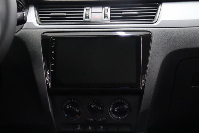 Skoda Rapid I с пробегом 2016 года, цена 855 550 рублей, 201526 км, лифтбек, Автокод Объявления