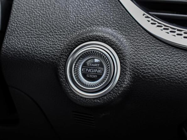 FAW Bestune B70 I с пробегом 2024 года, цена 2 535 000 рублей, 66 км, лифтбек, Автокод Объявления