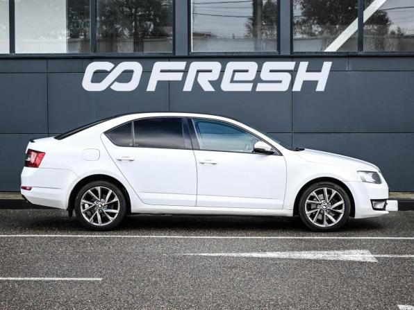 Skoda Octavia III (A7) с пробегом 2015 года, цена 1 369 000 рублей, 189202 км, лифтбек, Автокод Объявления