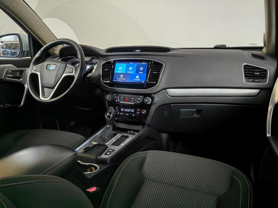 Geely Emgrand X7 I Рестайлинг 2 Москва  - изображение 7