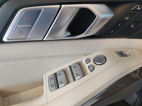 BMW X7 I (G07) с пробегом 2021 года, цена 9 500 000 рублей, 101085 км, внедорожник, Автокод Объявления
