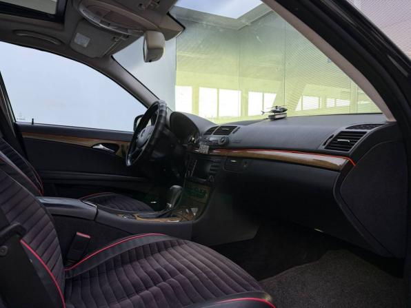 Mercedes-Benz E-Класс III (W211 S211) Рестайлинг с пробегом 2007 года, цена 855 000 рублей, 369065 км, седан, Автокод Объявления