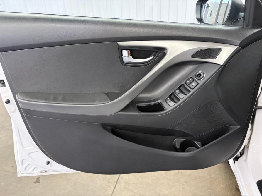 Hyundai Elantra V (MD) Рестайлинг Краснодар  - изображение 16