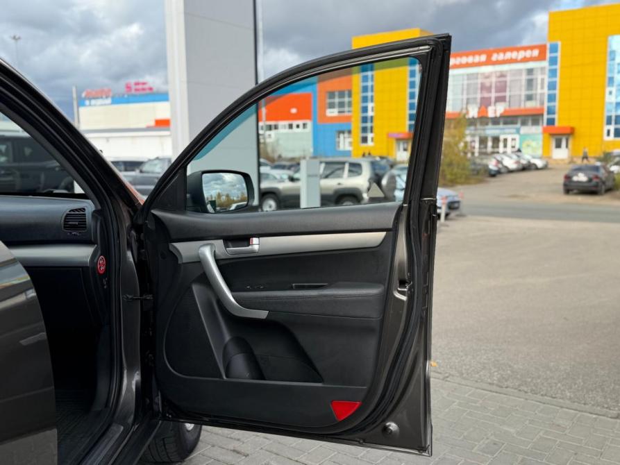 Kia Sorento II Сыктывкар  - изображение 8