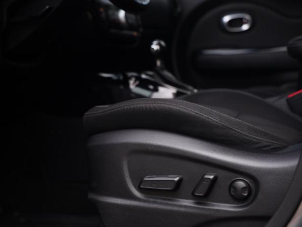 Kia Soul II Рестайлинг с пробегом 2018 года, цена 1 399 777 рублей, 207401 км, хэтчбек, Автокод Объявления