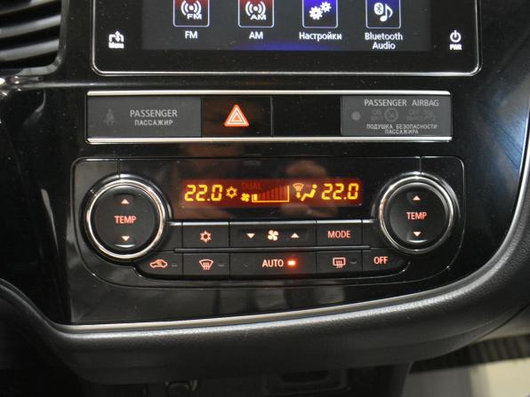 Mitsubishi Outlander III Рестайлинг 3 с пробегом 2019 года, цена 2 399 000 рублей, 66872 км, внедорожник, Автокод Объявления