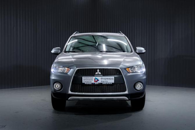 Mitsubishi Outlander II Рестайлинг с пробегом 2012 года, цена 1 039 000 рублей, 297000 км, внедорожник, Автокод Объявления