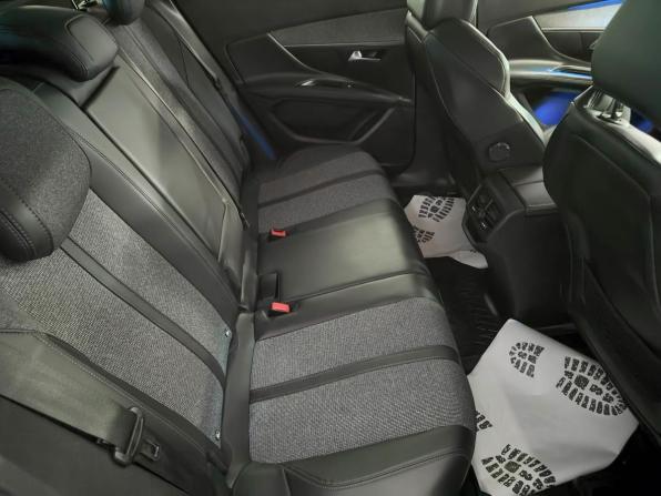 Peugeot 3008 II с пробегом 2018 года, цена 1 499 000 рублей, 56000 км, внедорожник, Автокод Объявления