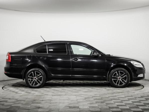 Skoda Octavia II (A5) Рестайлинг с пробегом 2012 года, цена 699 000 рублей, 211425 км, лифтбек, Автокод Объявления