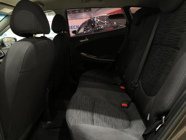 Hyundai Solaris I Рестайлинг с пробегом 2015 года, цена 899 000 рублей, 94291 км, хэтчбек, Автокод Объявления