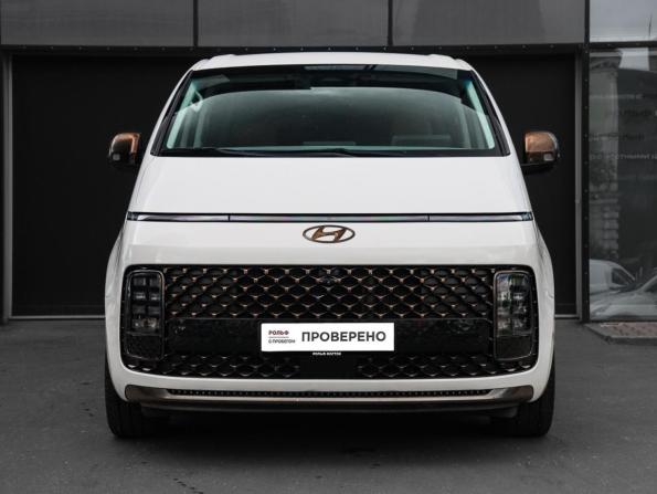 Hyundai Staria I с пробегом 2021 года, цена 4 580 000 рублей, 77127 км, минивэн, Автокод Объявления