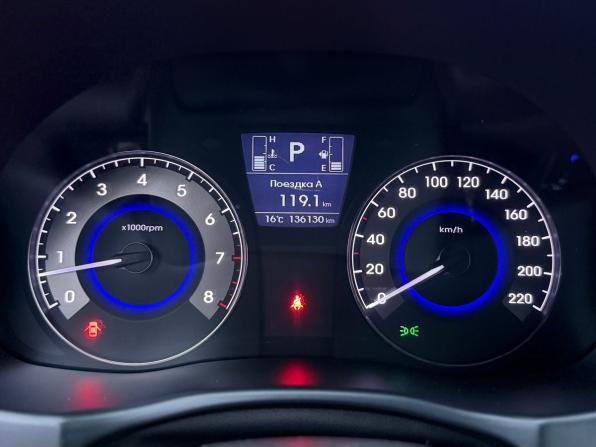 Hyundai Solaris I с пробегом 2014 года, цена 1 200 000 рублей, 136000 км, хэтчбек, Автокод Объявления