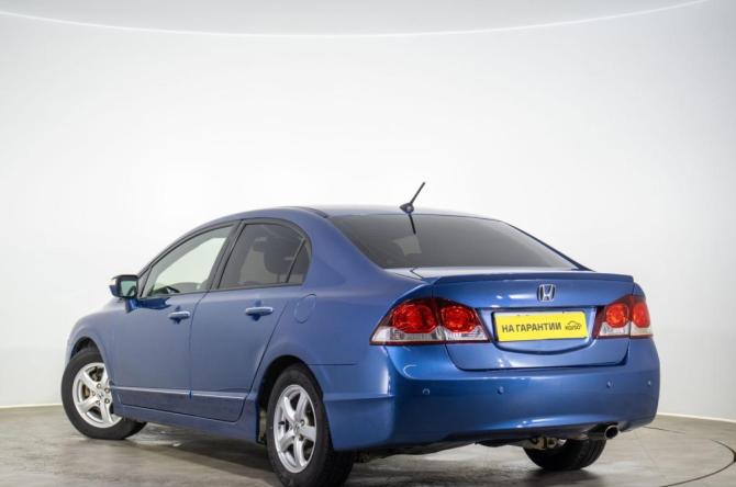 Honda Civic VIII с пробегом 2009 года, цена 779 000 рублей, 111500 км, седан, Автокод Объявления