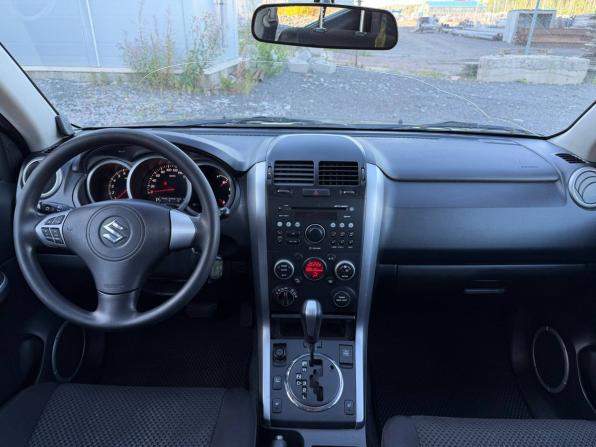 Suzuki Grand Vitara II Рестайлинг с пробегом 2010 года, цена 915 000 рублей, 182290 км, внедорожник, Автокод Объявления