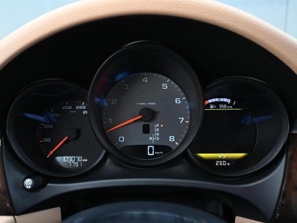 Porsche Macan I с пробегом 2015 года, цена 2 469 000 рублей, 109078 км, внедорожник, Автокод Объявления