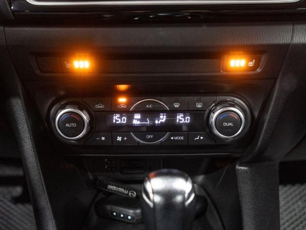 Mazda 3 III (BM) с пробегом 2013 года, цена 1 299 000 рублей, 134115 км, седан, Автокод Объявления