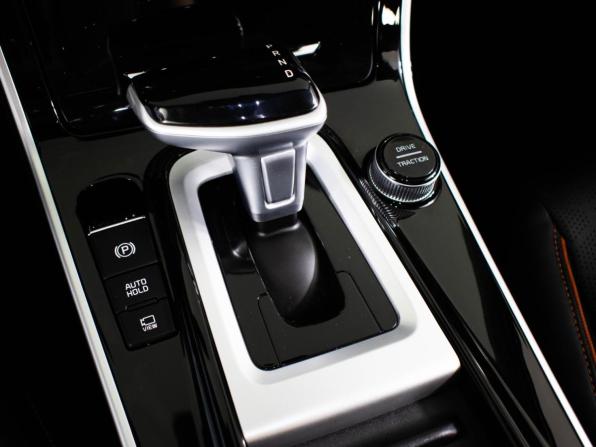 Kia Seltos I Рестайлинг с пробегом 2024 года, цена 2 757 000 рублей, 28112 км, внедорожник, Автокод Объявления