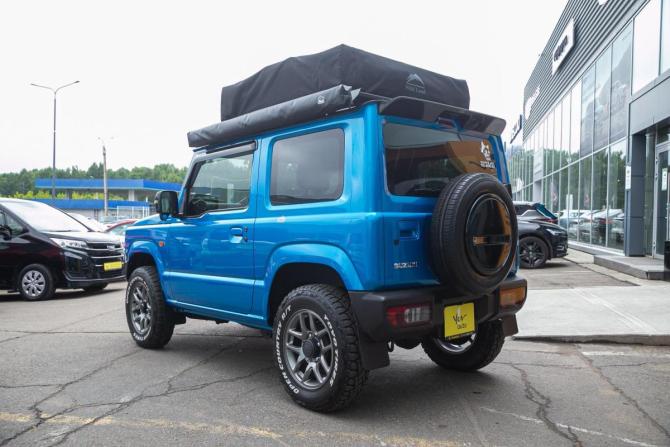 Suzuki Jimny IV с пробегом 2021 года, цена 1 727 000 рублей, 25100 км, внедорожник, Автокод Объявления