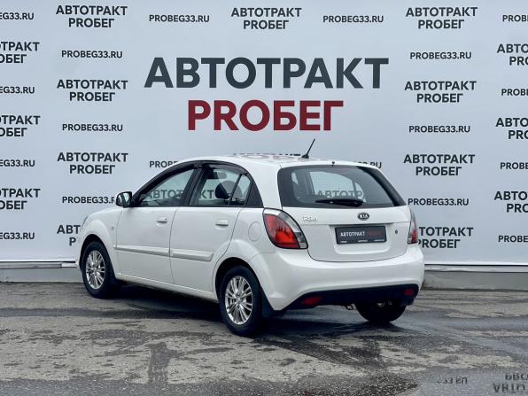 Kia Rio II Рестайлинг с пробегом 2011 года, цена 560 000 рублей, 138526 км, хэтчбек, Автокод Объявления