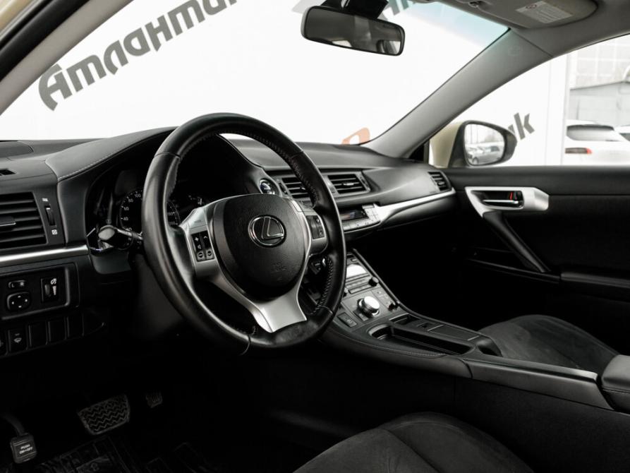 Lexus CT I Екатеринбург  - изображение 11