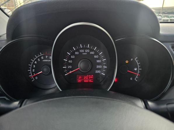 Kia Rio III Рестайлинг с пробегом 2016 года, цена 1 049 995 рублей, 165560 км, седан, Автокод Объявления