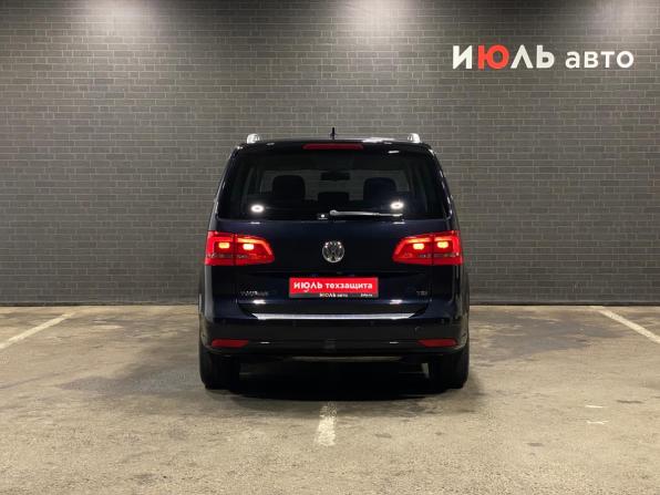 Volkswagen Touran I Рестайлинг 2 с пробегом 2012 года, цена 1 240 000 рублей, 108207 км, компактвэн, Автокод Объявления