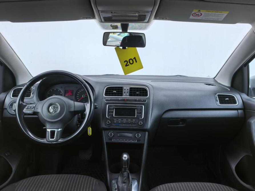 Volkswagen Polo V Санкт-Петербург  - изображение 9