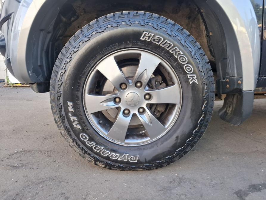 Mitsubishi L200 IV Москва  - изображение 9