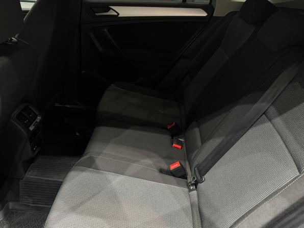 Volkswagen Tiguan II Рестайлинг с пробегом 2021 года, цена 2 399 000 рублей, 137889 км, внедорожник, Автокод Объявления