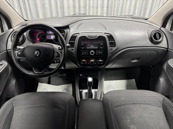 Renault Kaptur I с пробегом 2017 года, цена 1 320 000 рублей, 72306 км, внедорожник, Автокод Объявления