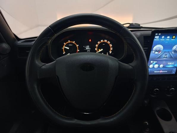 Lada (ВАЗ) Niva Legend с пробегом 2023 года, цена 999 000 рублей, 7821 км, внедорожник, Автокод Объявления