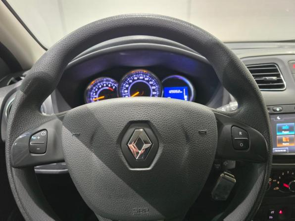 Renault Sandero II Рестайлинг с пробегом 2018 года, цена 1 135 000 рублей, 129350 км, хэтчбек, Автокод Объявления