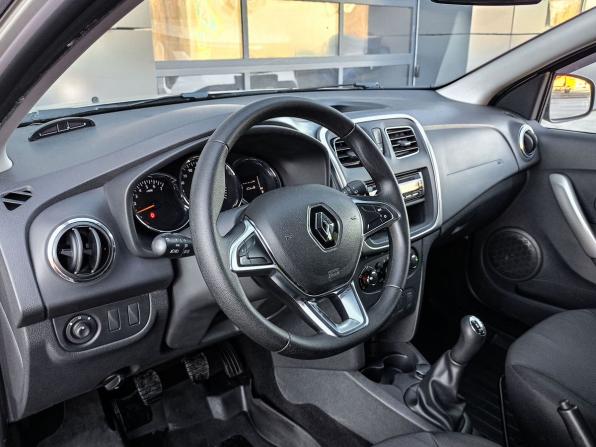 Renault Sandero II Рестайлинг с пробегом 2019 года, цена 1 219 438 рублей, 46135 км, хэтчбек, Автокод Объявления
