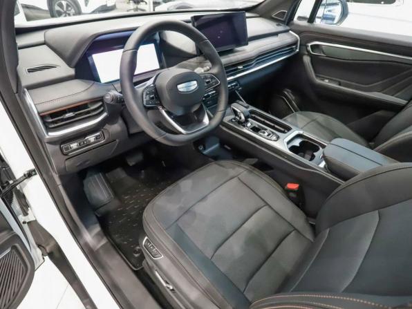 Geely Okavango I Рестайлинг с пробегом 2026 года, цена 3 772 990 рублей, 1 км, внедорожник, Автокод Объявления
