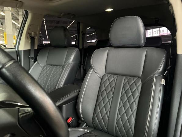Mitsubishi Outlander III Рестайлинг 3 с пробегом 2022 года, цена 2 500 000 рублей, 59257 км, внедорожник, Автокод Объявления