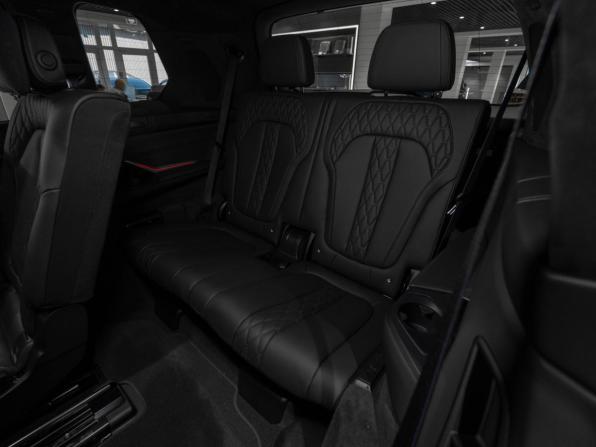 BMW X7 I (G07) Рестайлинг с пробегом 2023 года, цена 14 900 000 рублей, 22060 км, внедорожник, Автокод Объявления