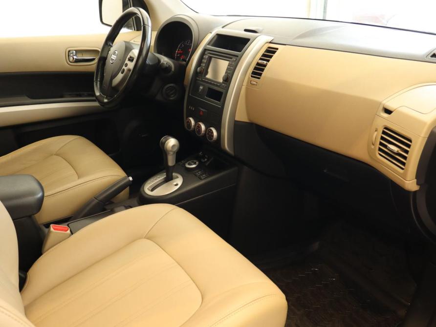 Nissan X-Trail II Рестайлинг Москва  - изображение 23