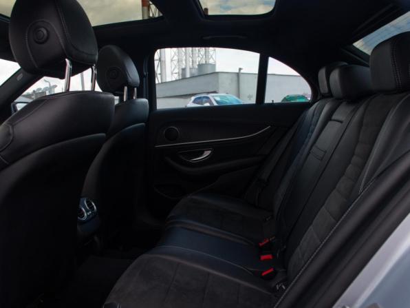 Mercedes-Benz E-Класс V (W213 S213 C238) с пробегом 2016 года, цена 2 848 000 рублей, 129962 км, седан, Автокод Объявления