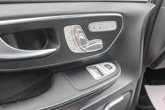 Mercedes-Benz V-Класс III (W447) с пробегом 2018 года, цена 5 099 000 рублей, 120000 км, минивэн, Автокод Объявления