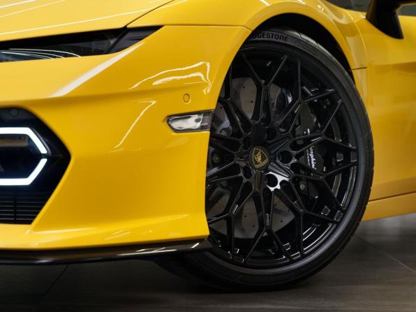 Lamborghini Temerario с пробегом 2026 года, цена 54 500 000 рублей, 30 км, купе, Автокод Объявления