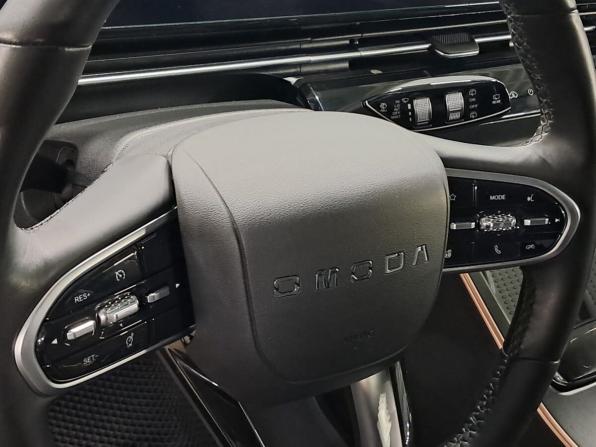 Omoda C5 I с пробегом 2024 года, цена 1 835 000 рублей, 38075 км, внедорожник, Автокод Объявления