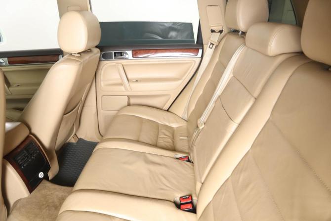 Volkswagen Touareg I Рестайлинг с пробегом 2008 года, цена 949 000 рублей, 427000 км, внедорожник, Автокод Объявления