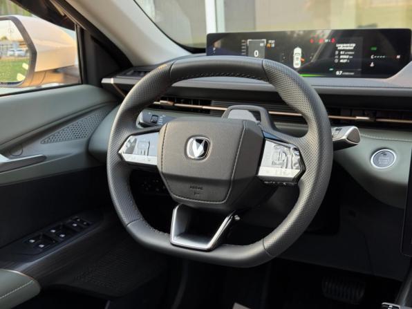 Changan Lamore с пробегом 2024 года, цена 2 225 000 рублей, 8184 км, седан, Автокод Объявления