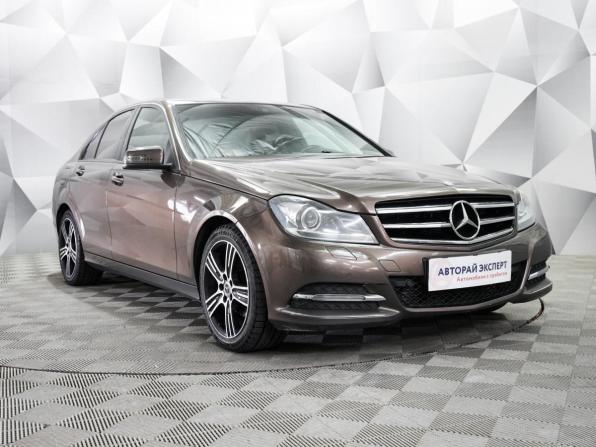 Mercedes-Benz C-Класс III (W204) Рестайлинг с пробегом 2013 года, цена 1 585 000 рублей, 190000 км, седан, Автокод Объявления