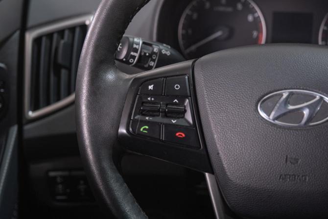 Hyundai Creta I Рестайлинг с пробегом 2020 года, цена 1 829 000 рублей, 76500 км, внедорожник, Автокод Объявления