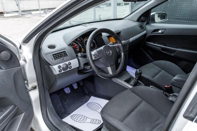 Opel Astra H с пробегом 2006 года, цена 340 000 рублей, 211000 км, хэтчбек, Автокод Объявления