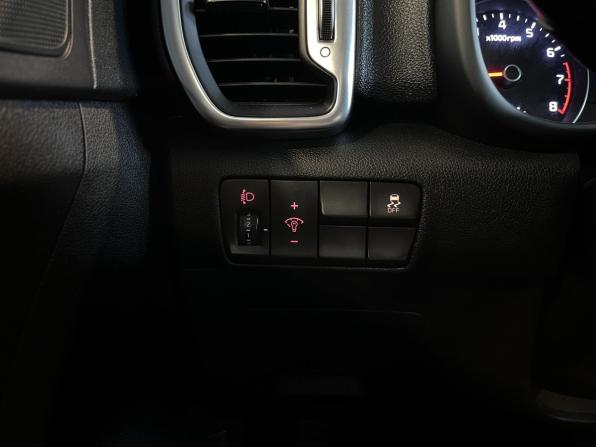 Kia Sportage IV с пробегом 2018 года, цена 2 043 000 рублей, 121771 км, внедорожник, Автокод Объявления