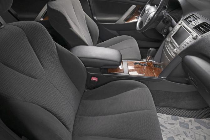 Toyota Camry VI (XV40) Рестайлинг с пробегом 2010 года, цена 999 000 рублей, 335224 км, седан, Автокод Объявления