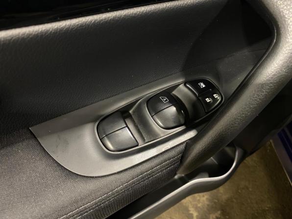 Nissan Qashqai II с пробегом 2017 года, цена 1 860 000 рублей, 99247 км, внедорожник, Автокод Объявления