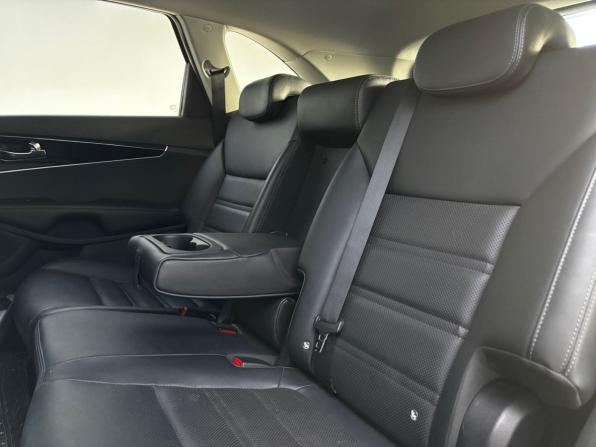 Kia Sorento III Prime Рестайлинг с пробегом 2018 года, цена 2 890 000 рублей, 81918 км, внедорожник, Автокод Объявления